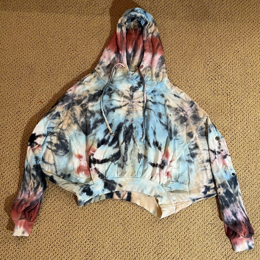 Young fabulous & Broke tie- dye cropped hoodie
